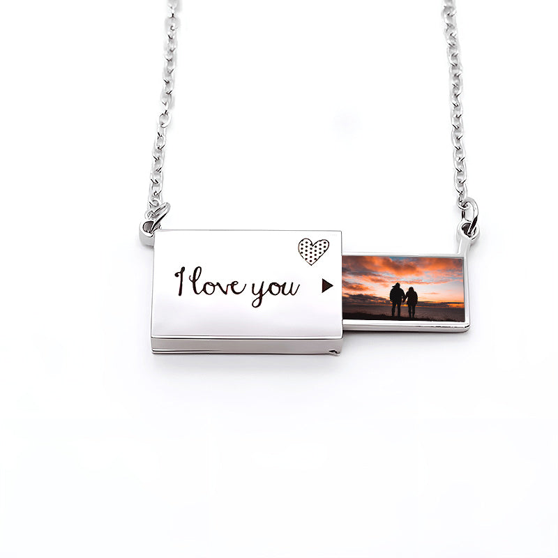 Custom Photo Love Letter Halskette mit Luxus-LED-Box