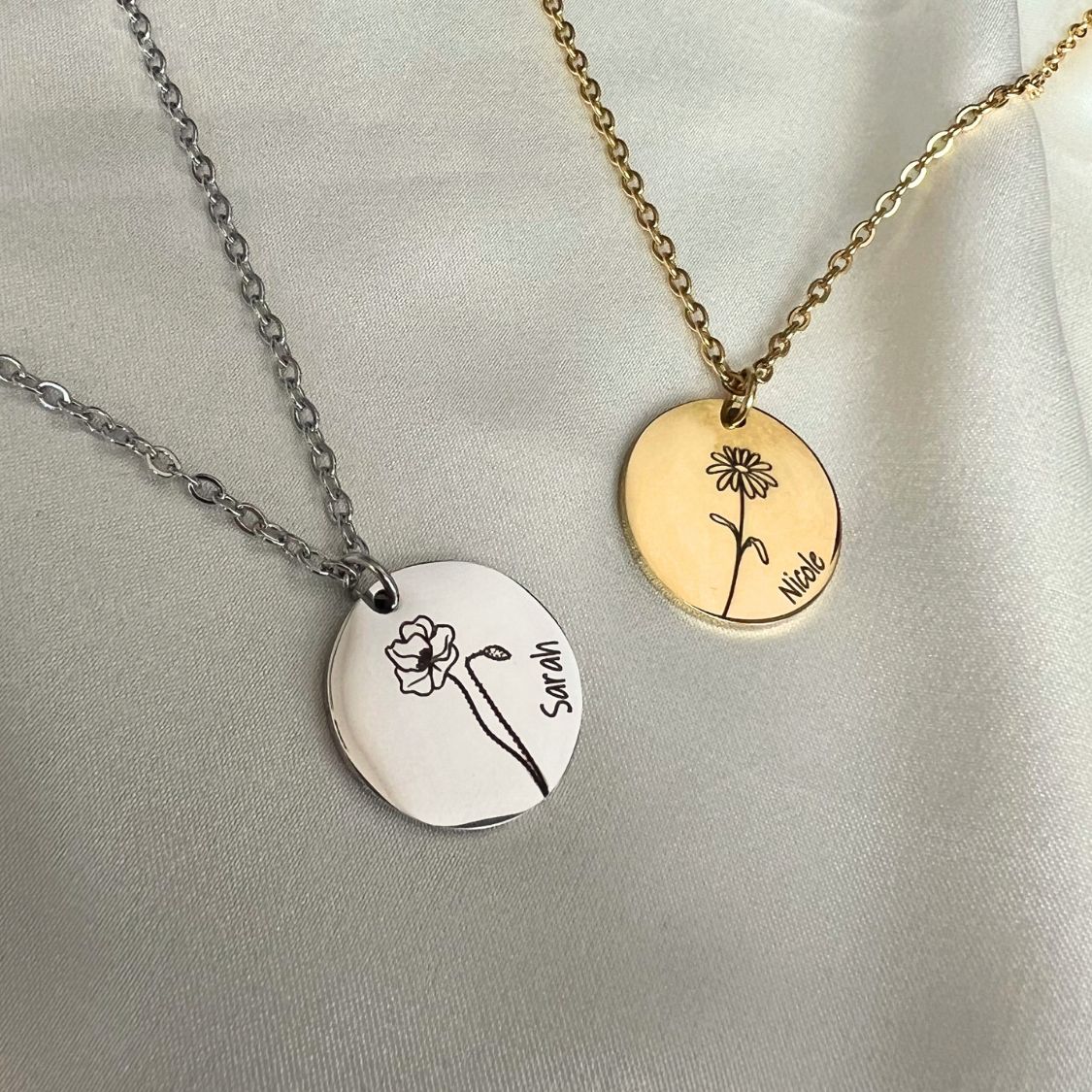 "To Mom" Personalisierte Geburt Blume Halskette w / Luxus-LED-Box